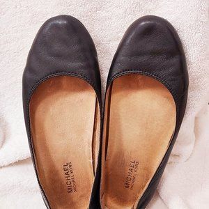 MICHAEL KORS Black Ballet Driving Shoes Size 7.5